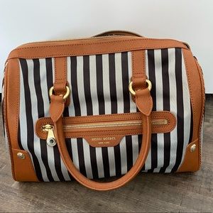 Henri Bendel bag